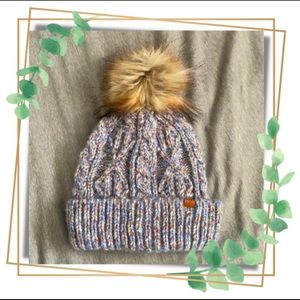 D&Y Blue Cable Knit Pom Pom Hat
